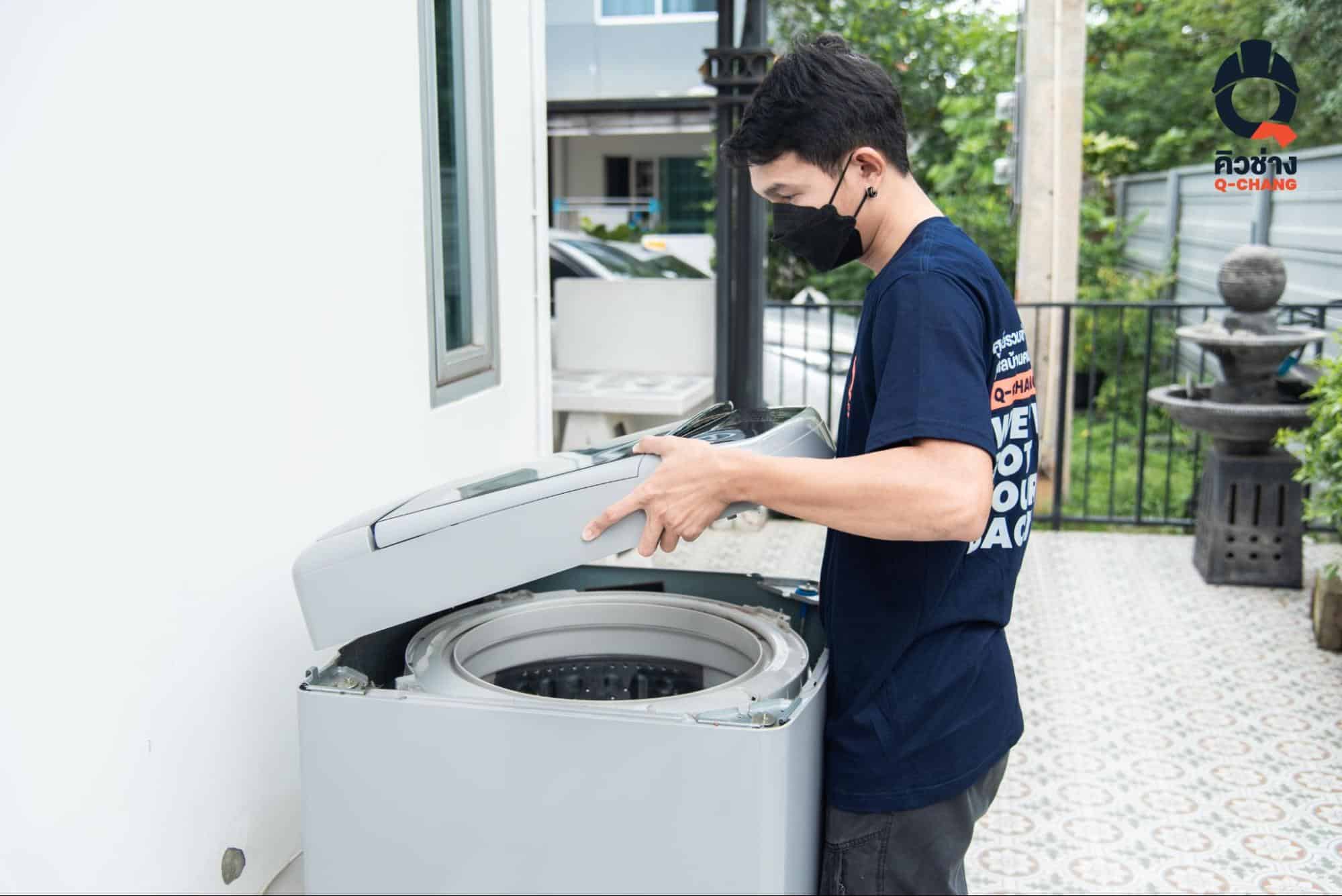 สิ่งสกปรกและเชื้อโรคที่สะสม บอกลาได้ด้วยการล้างเครื่องซักผ้า ฝาหน้าหรือฝาบนให้ถูกวิธี